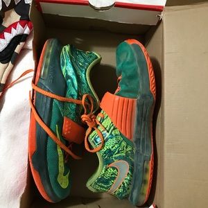 Great for basketball and u can custom them